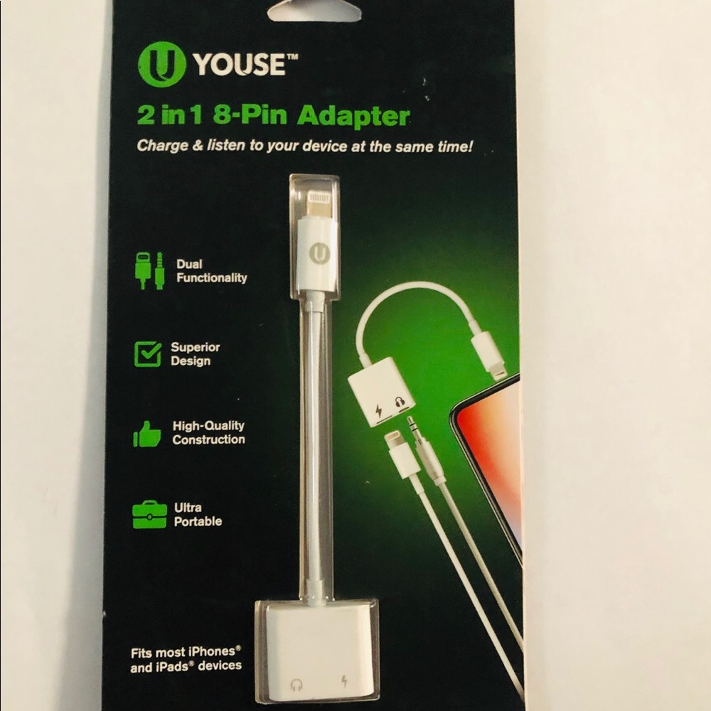 iPhone 2 in 1 adapter piece